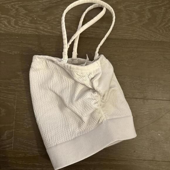 white tank - Picture 2 of 4